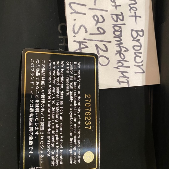 CHANEL zippy wallet BNIB- SOLD - Picture 8 of 8